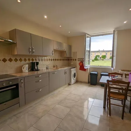 Au Coeur D'un Chateau Historique Avec Parc, Proche De Cognac, Ideal Famille Et Nature - Fr-1-653-167 بيت للعطل *