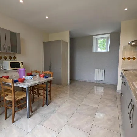 بيت للعطل Au Coeur D'un Chateau Historique Avec Parc, Proche De Cognac, Ideal Famille Et Nature - Fr-1-653-167 Cherves-de-Cognac